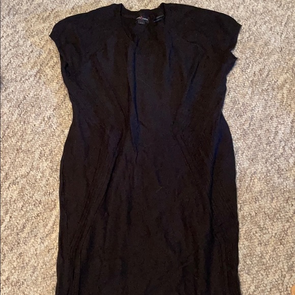 MATERNITY LOT. - Picture 6 of 7